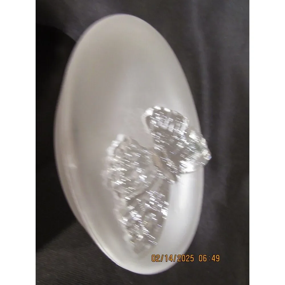 Butterfly trinket dish frosted pink glass made in Italy 3-d butterfly beautiful